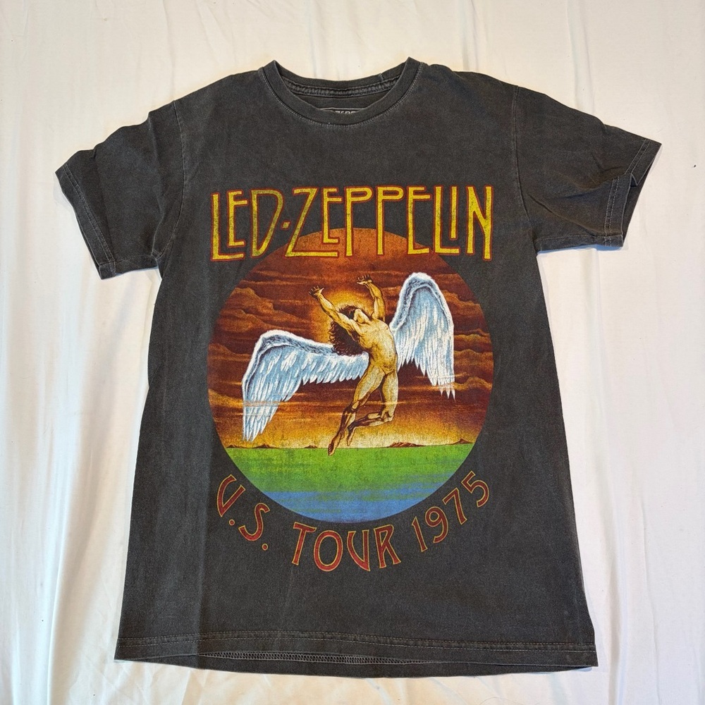 Led zeppelin Shirt Small Used
